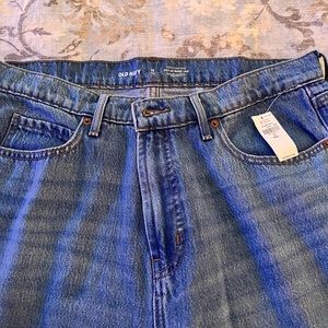 Brand new-tags Old Navy cargo jeans. Bought them and past the 30 dys to run